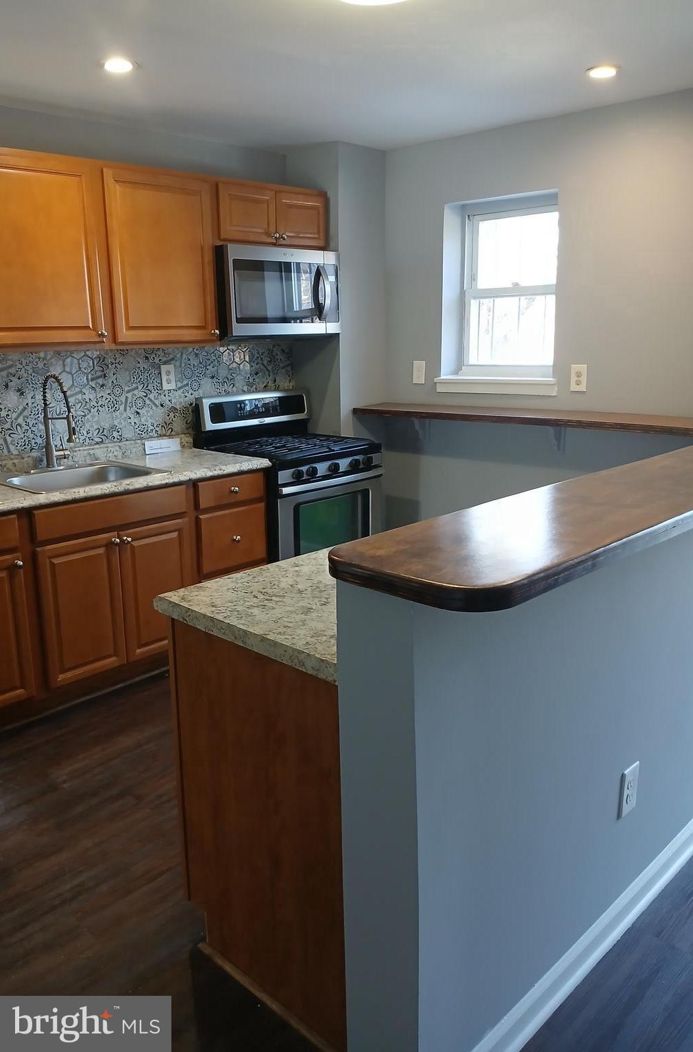 CLIFTON PARK - Residential Lease