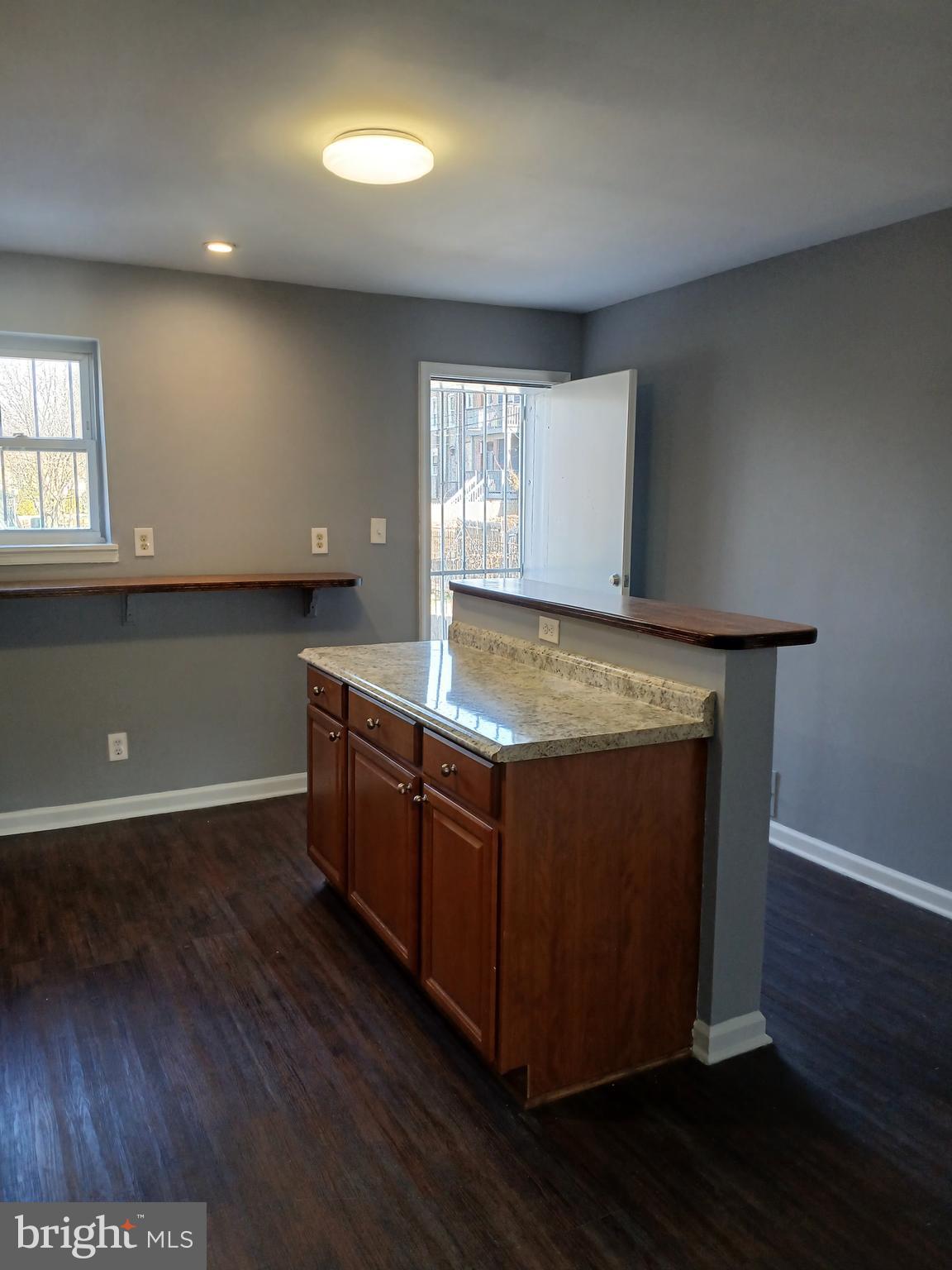 CLIFTON PARK - Residential Lease