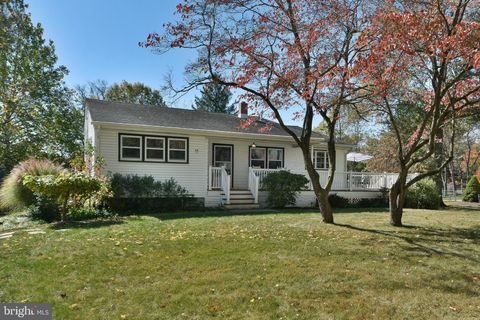 11 METEKUNK DRIVE EWING NJ 08638