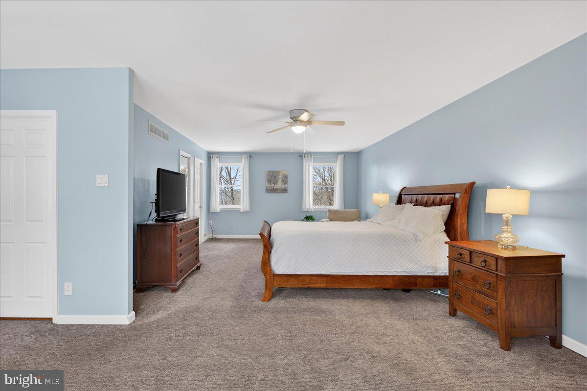 WOODLYN CROSSING - Residential