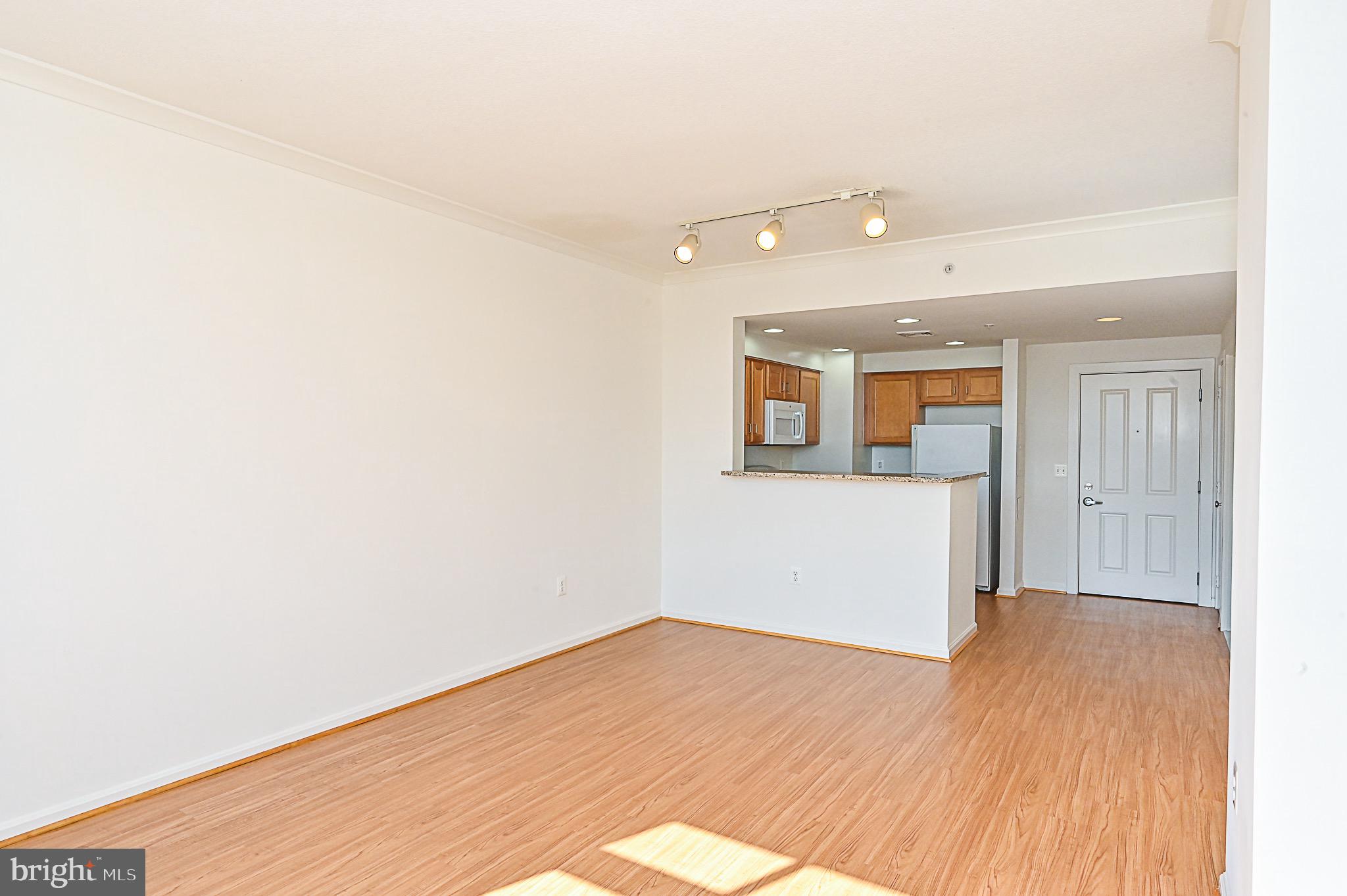 ELAN AT EAST MARKET - Residential