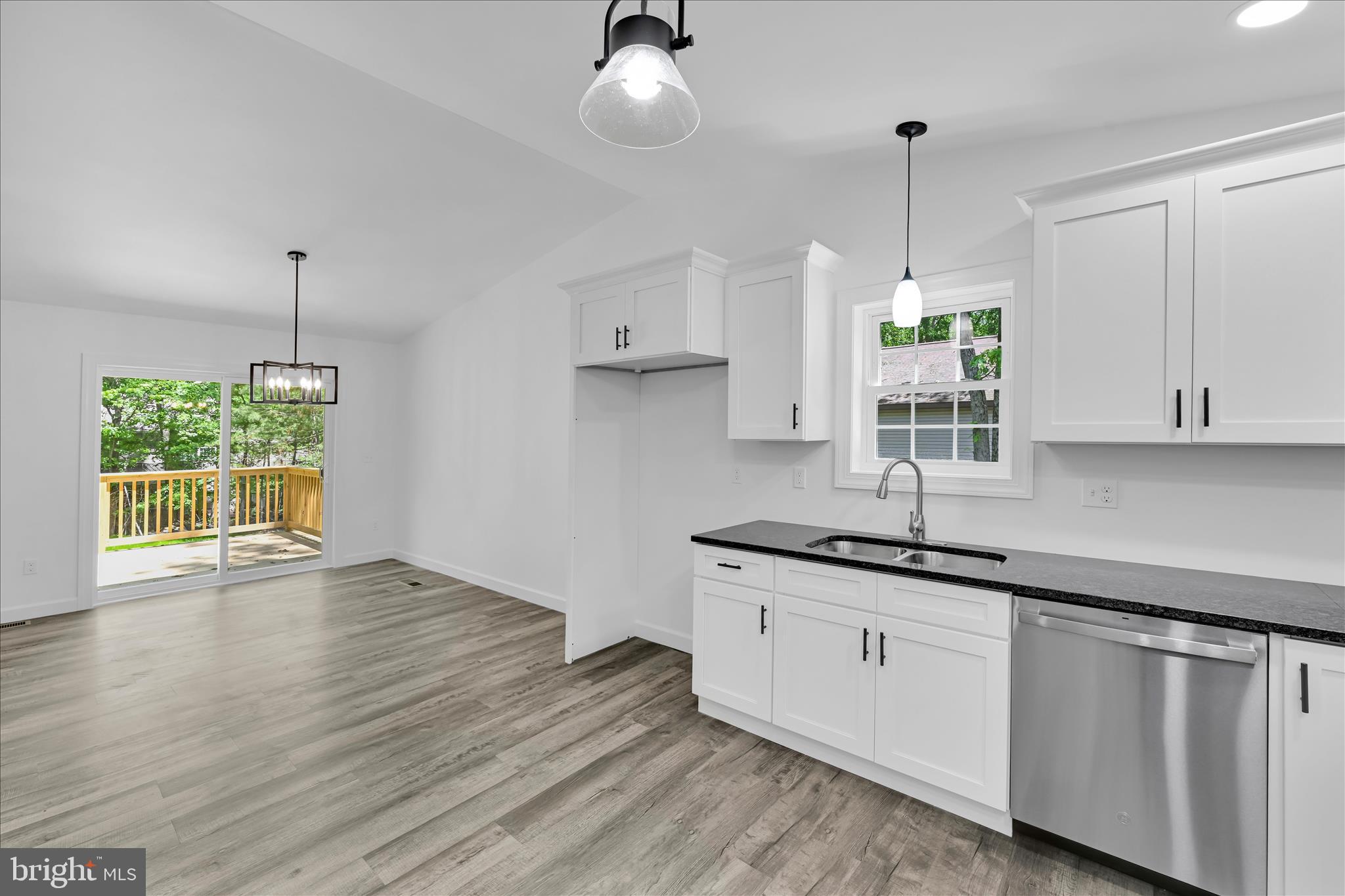 LAKE WYNONAH - Residential