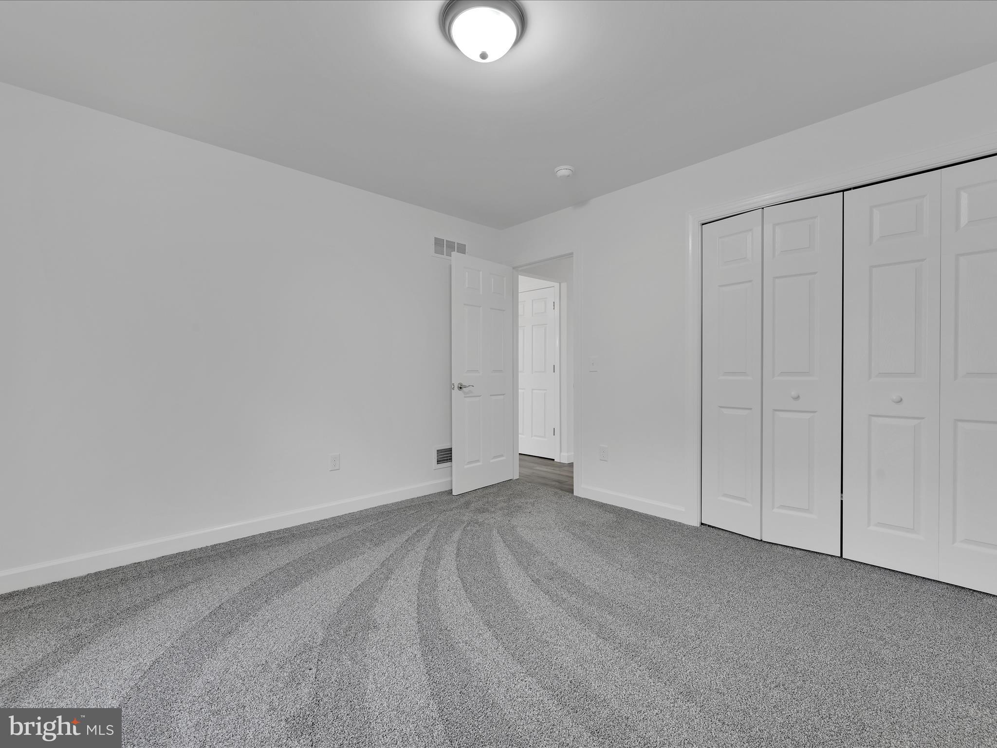 LAKE WYNONAH - Residential