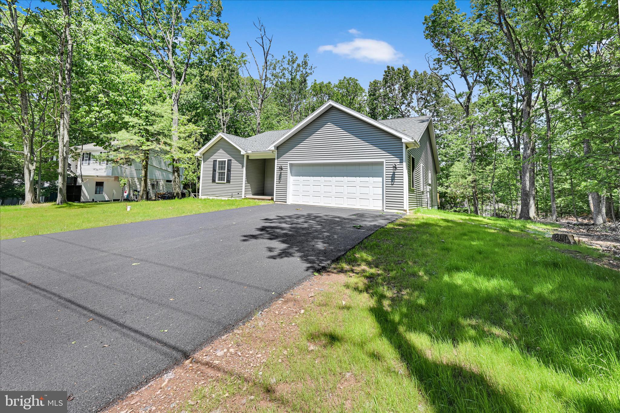 LAKE WYNONAH - Residential