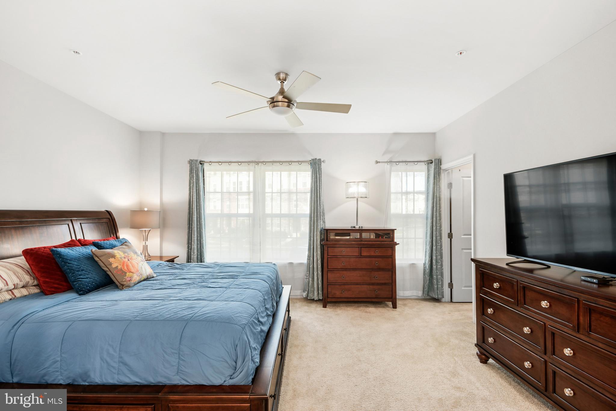 JEFFERSON PLACE - Residential