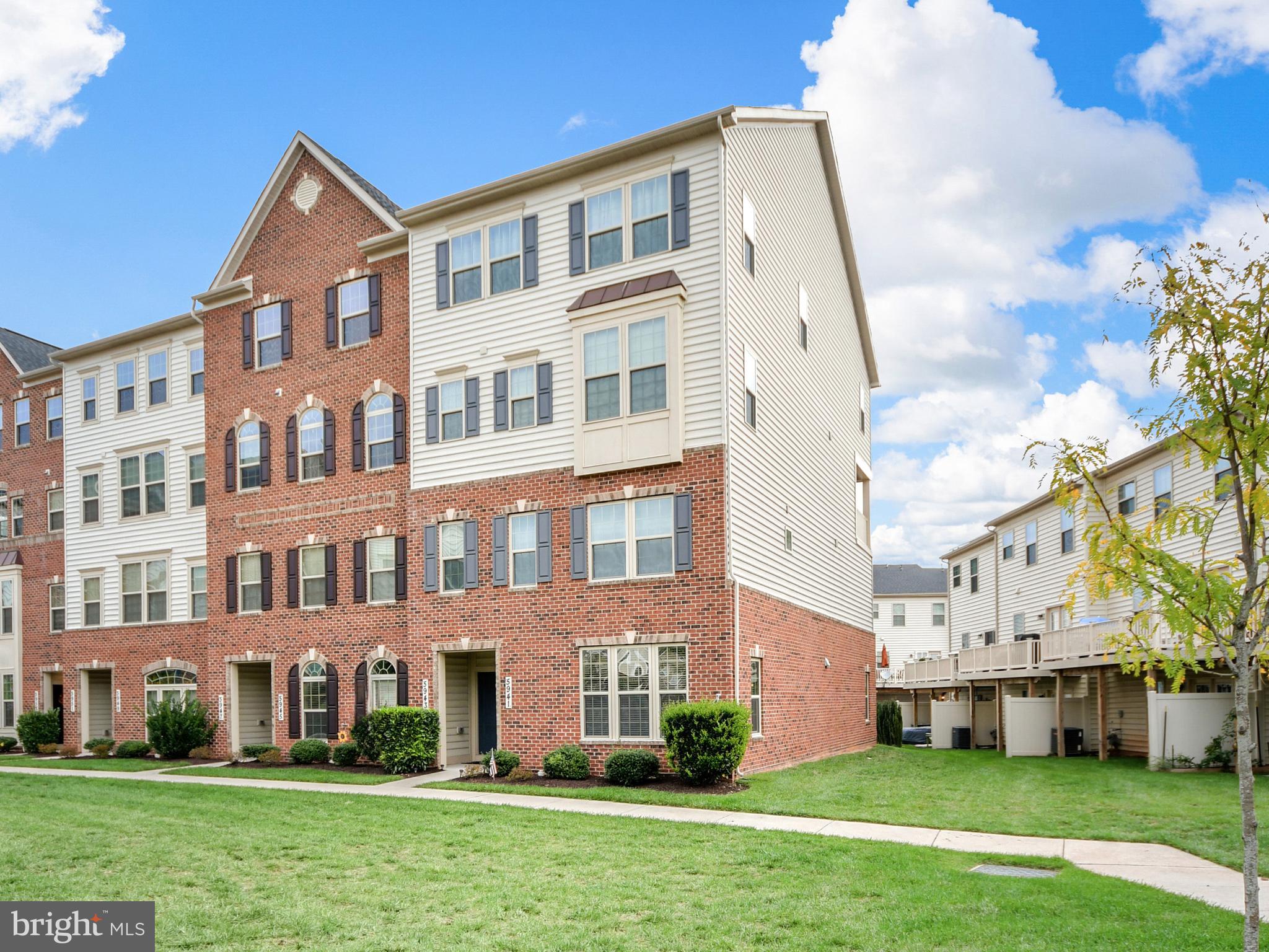 JEFFERSON PLACE - Residential