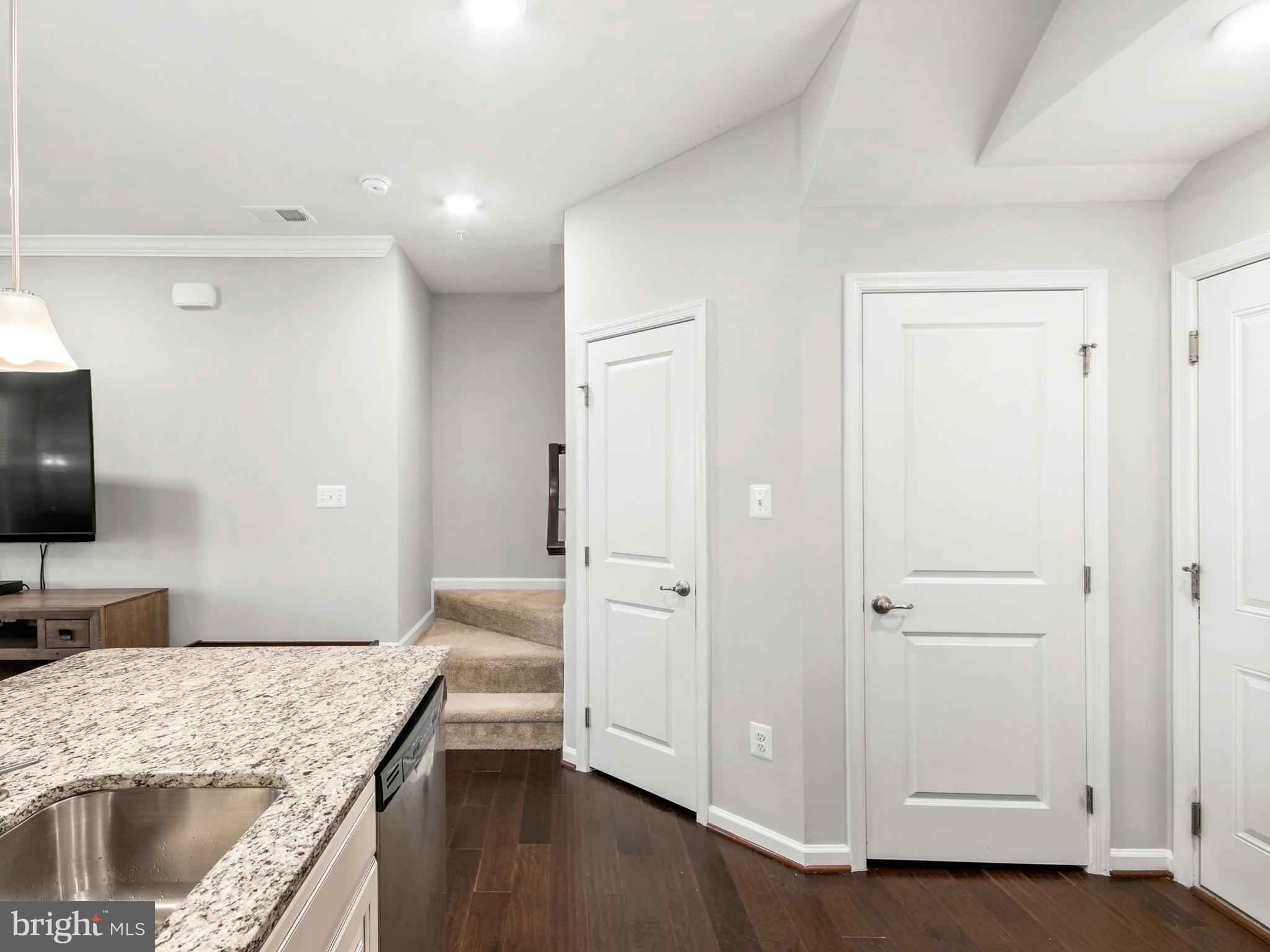 JEFFERSON PLACE - Residential