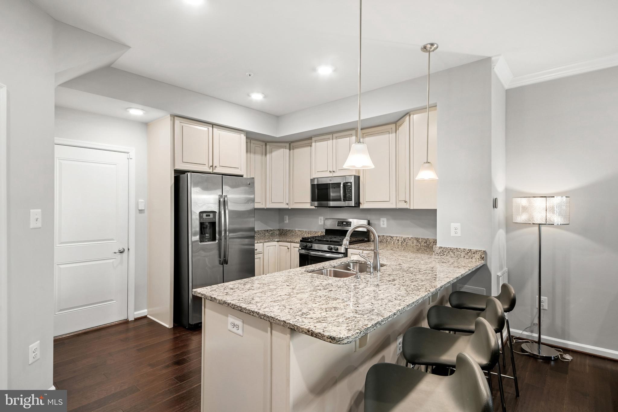 JEFFERSON PLACE - Residential