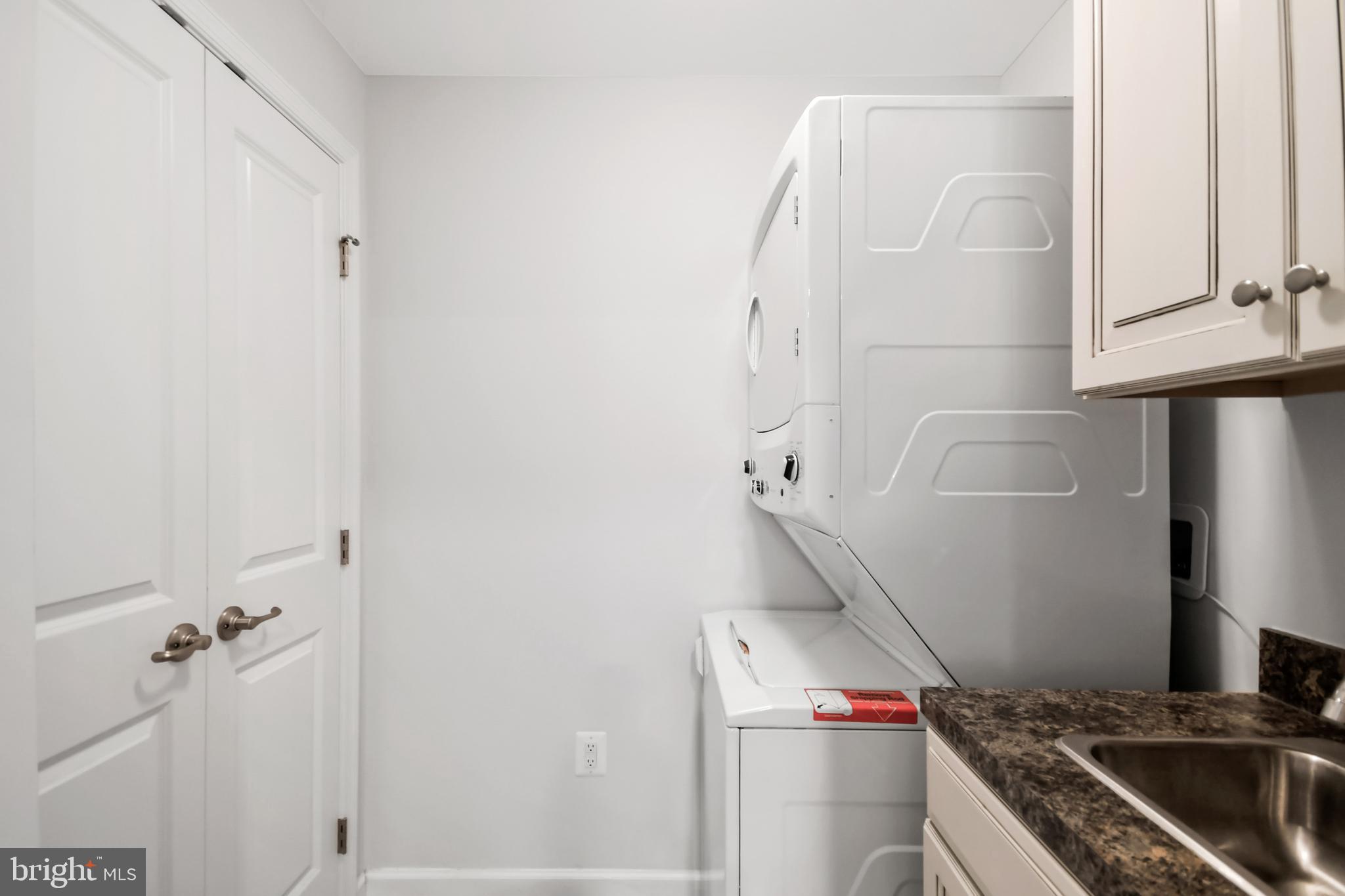 JEFFERSON PLACE - Residential