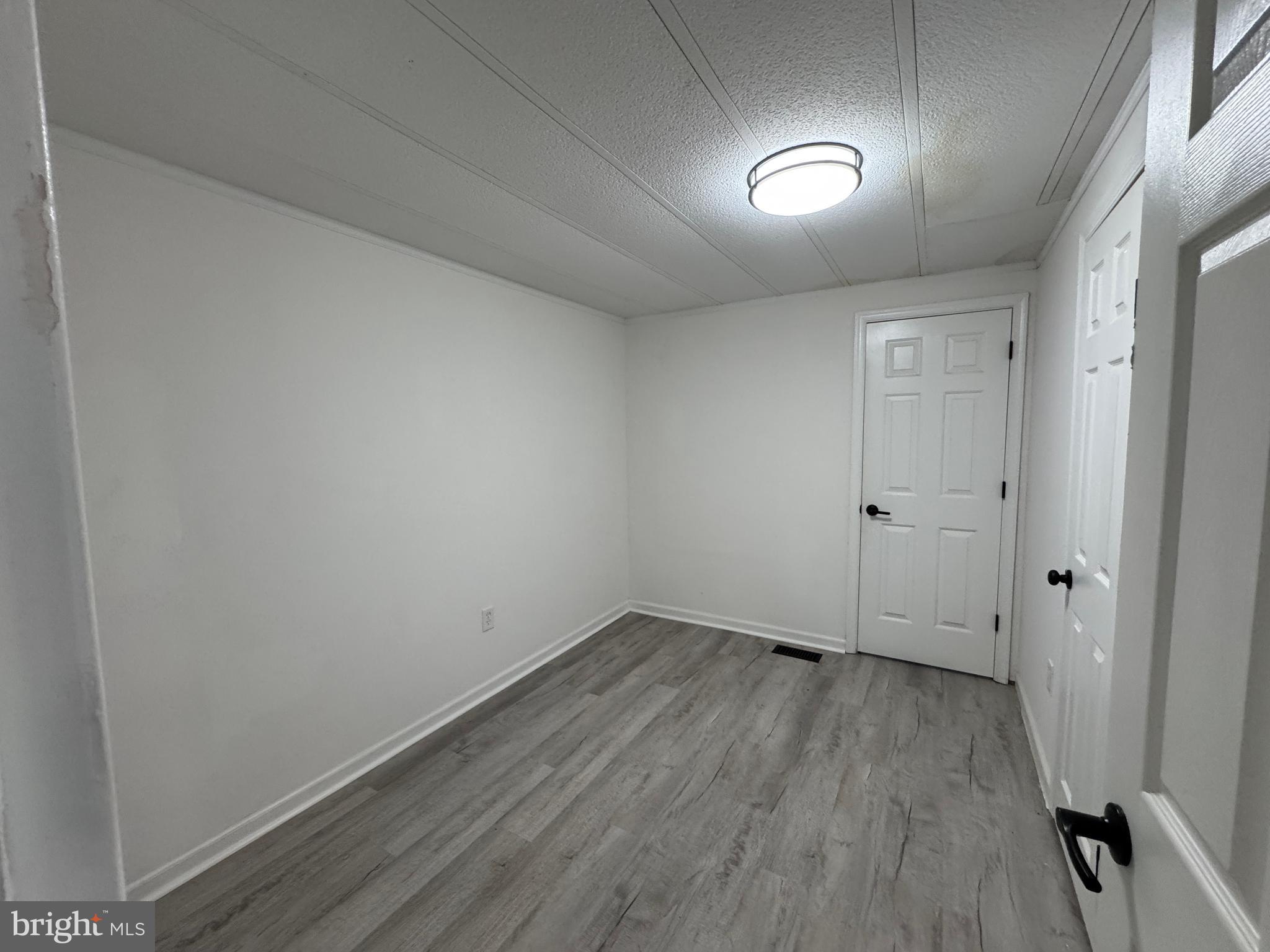 CAROLINE PINES - Residential