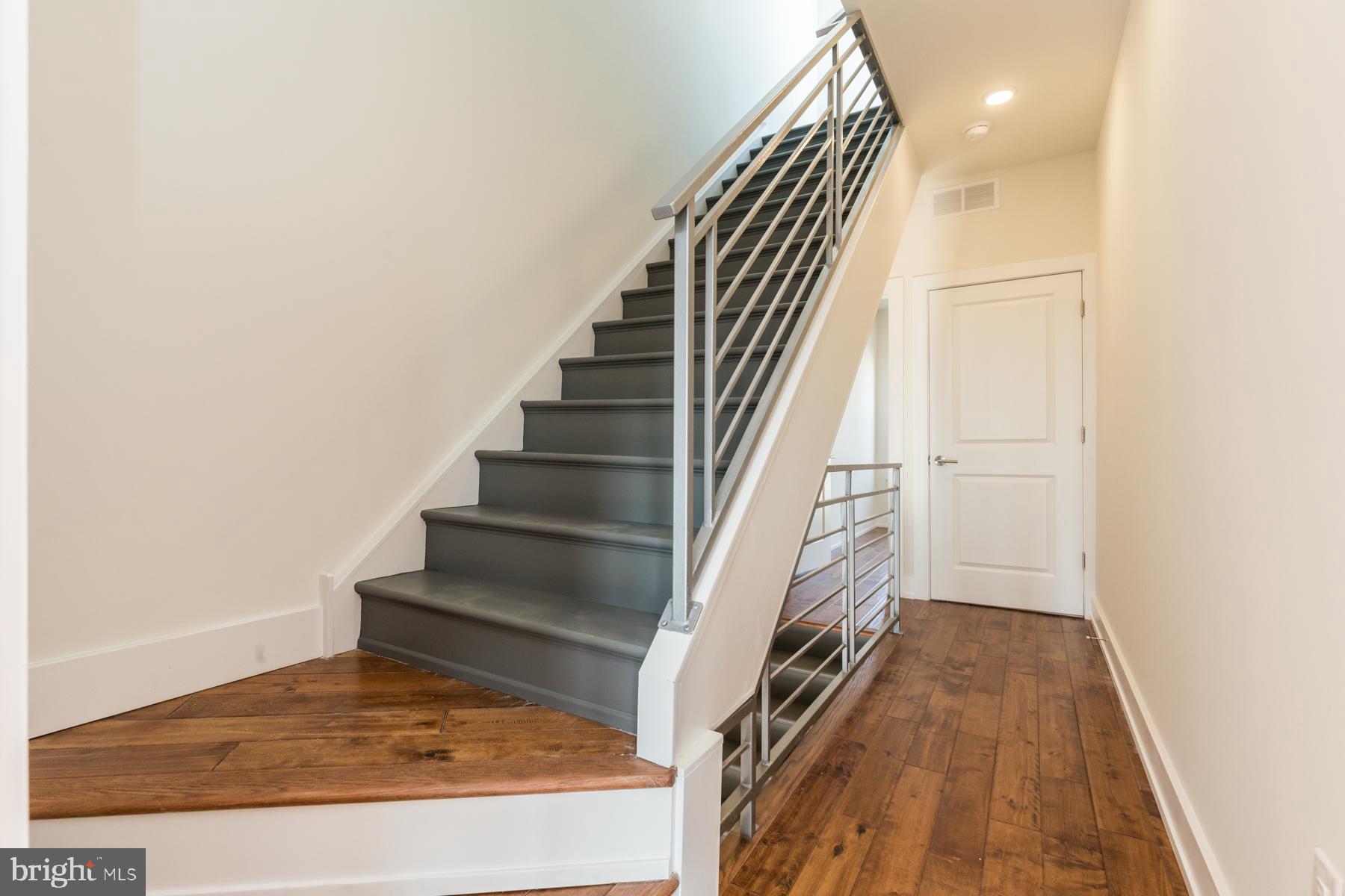 FRANCISVILLE - Residential Lease