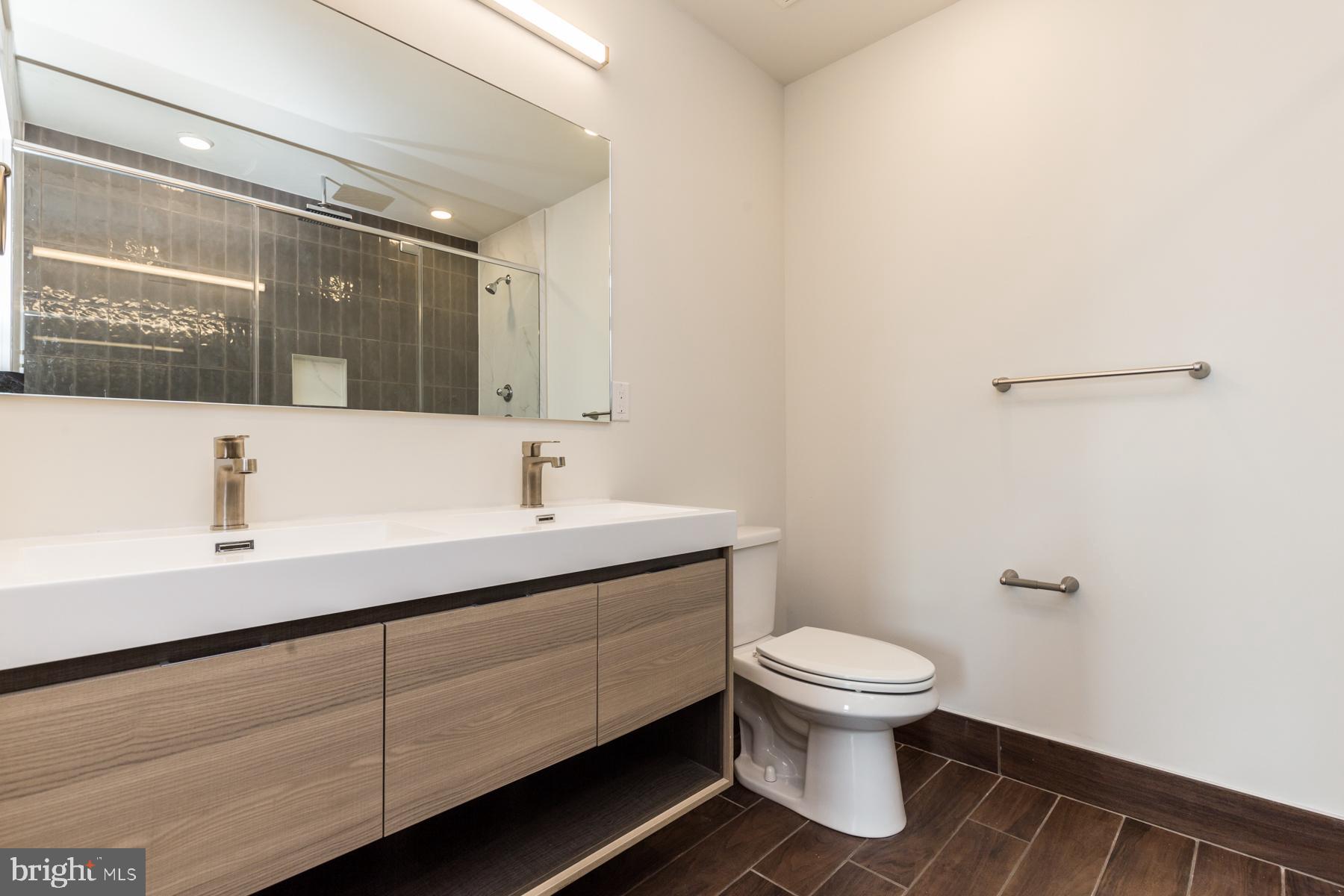 FRANCISVILLE - Residential Lease