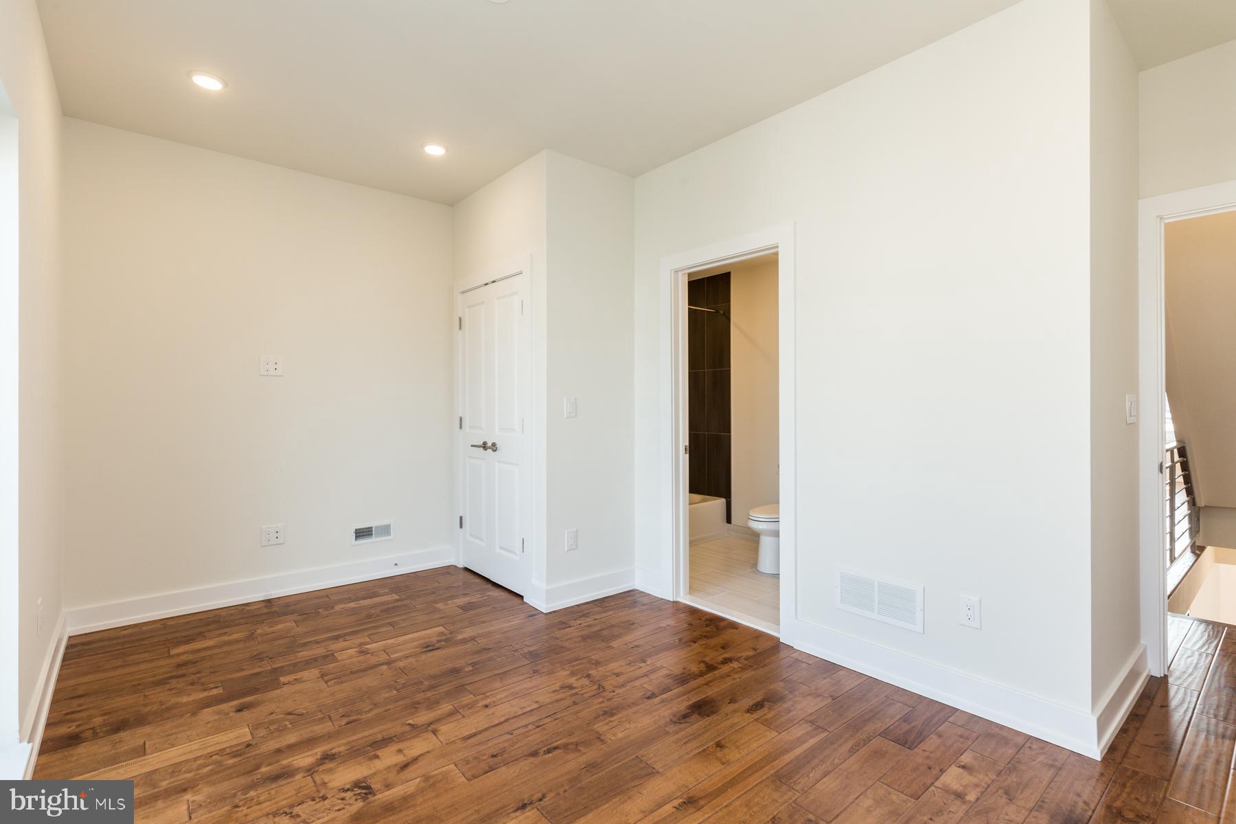 FRANCISVILLE - Residential Lease