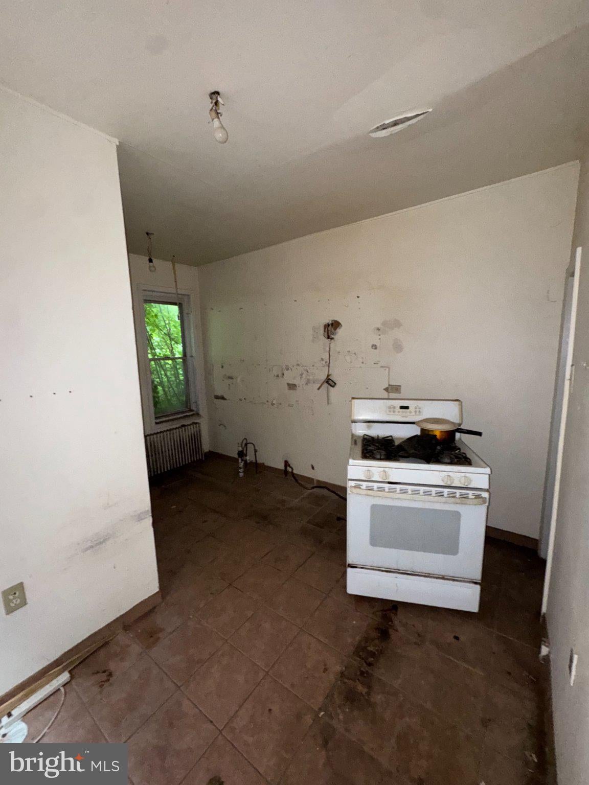 643 S 60TH STREET