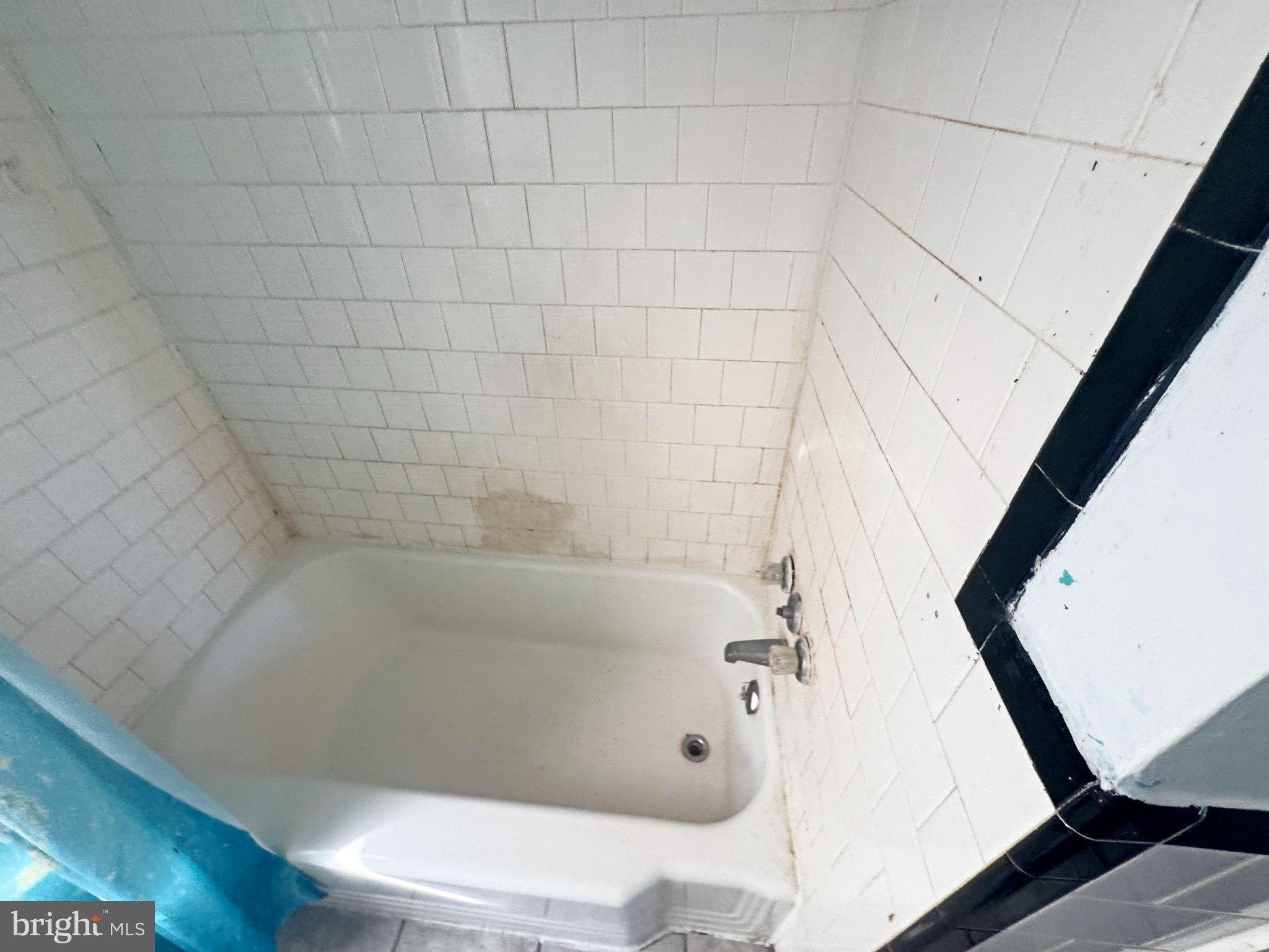 BELAIR-EDISON - Residential