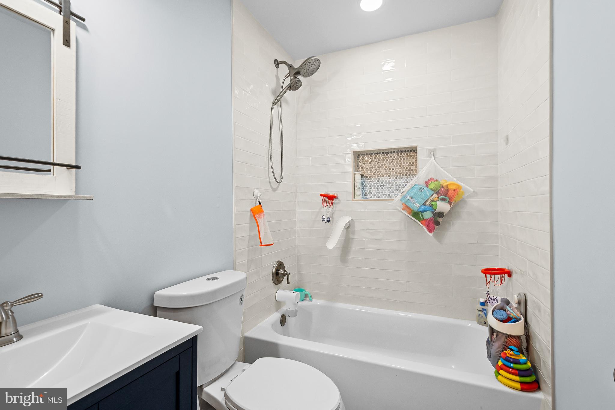 OLDE OAK RIDGE - Residential