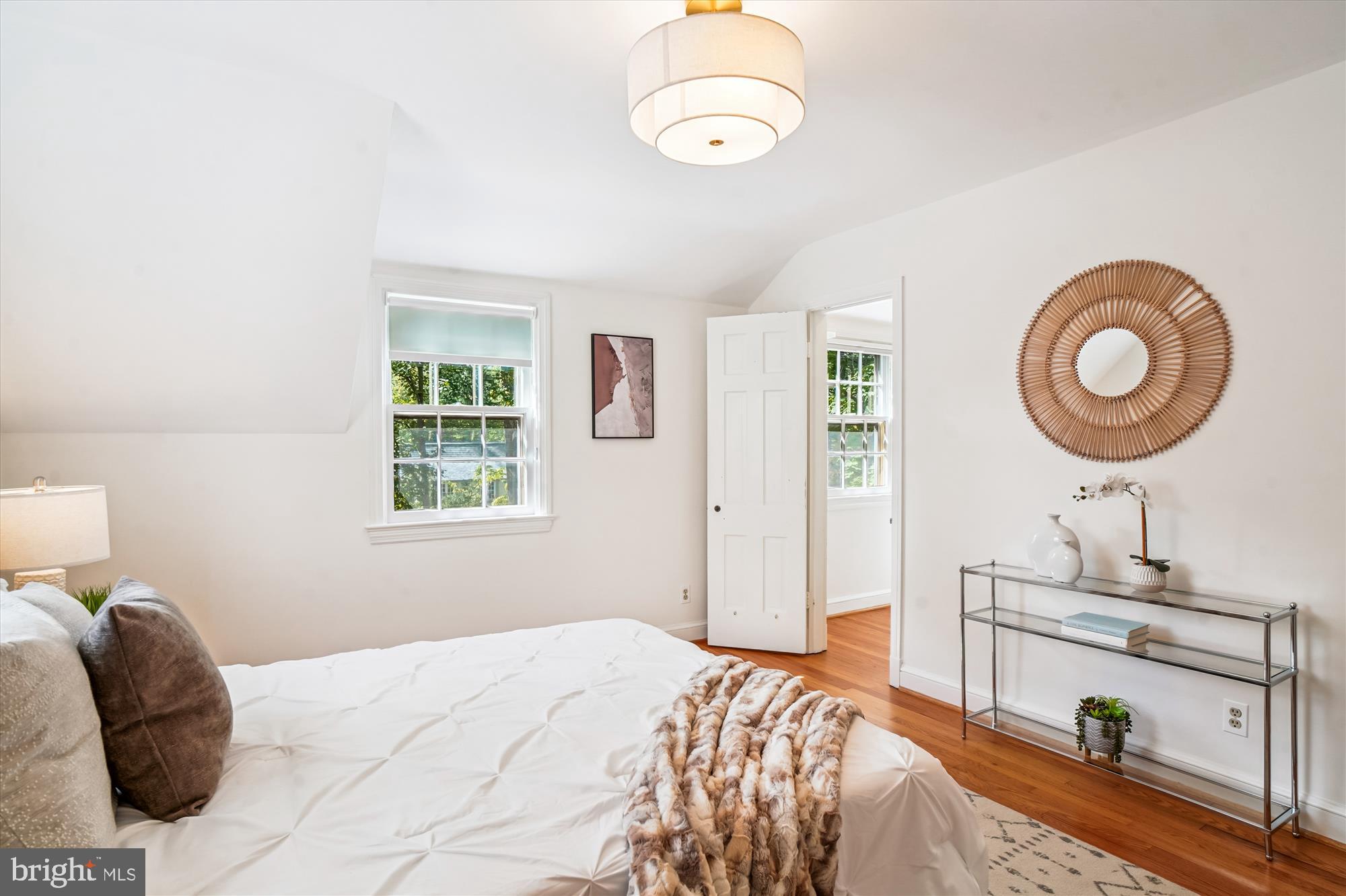 WOODSIDE PARK - Residential