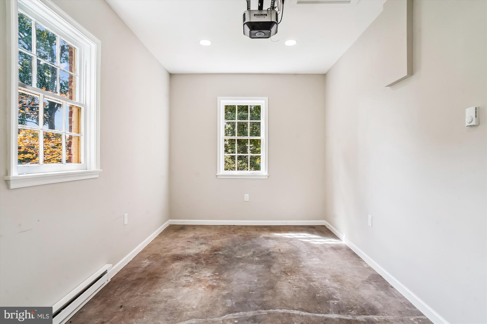 WOODSIDE PARK - Residential