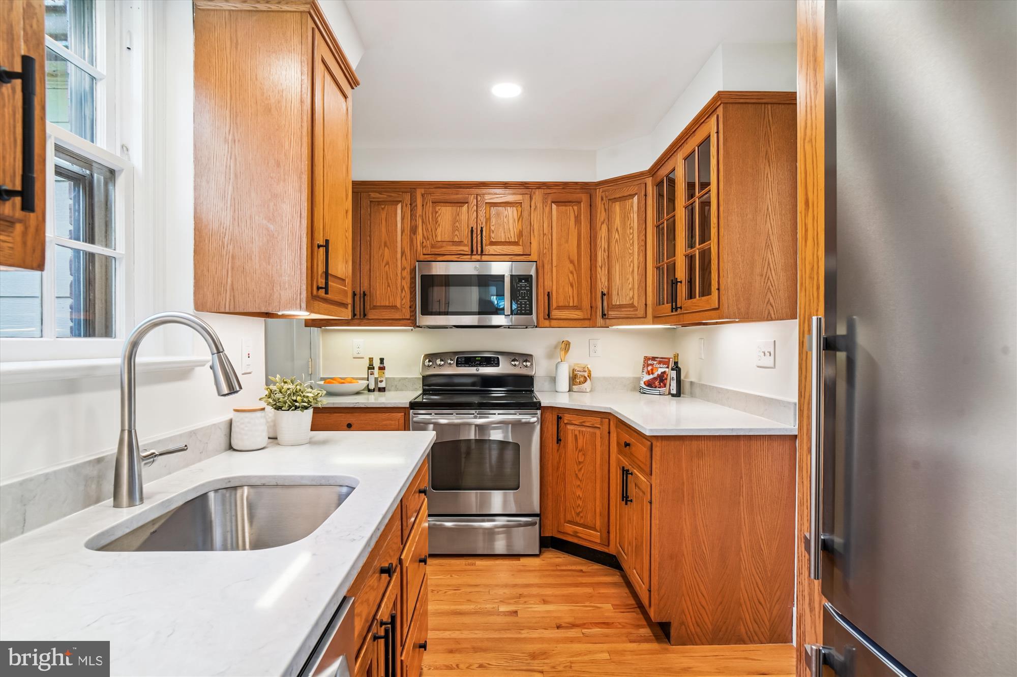 WOODSIDE PARK - Residential