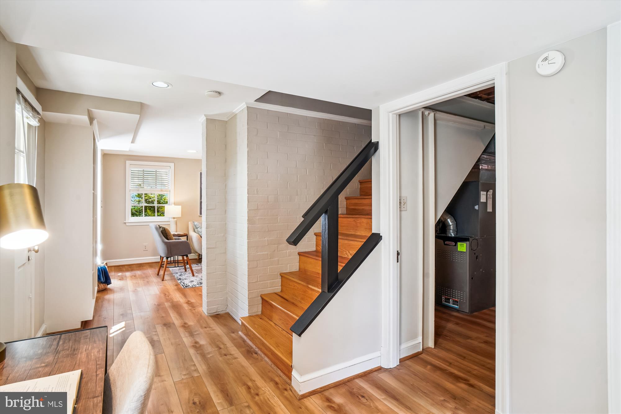 WOODSIDE PARK - Residential