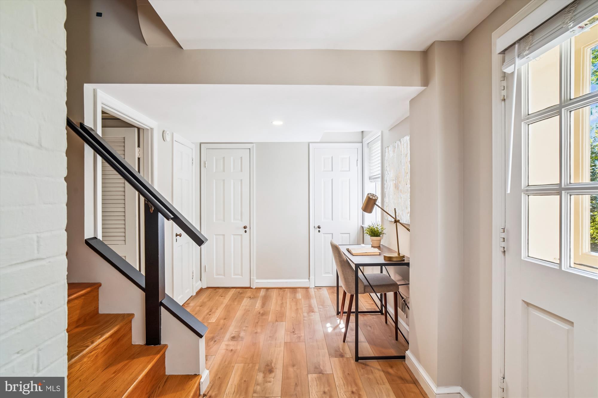 WOODSIDE PARK - Residential