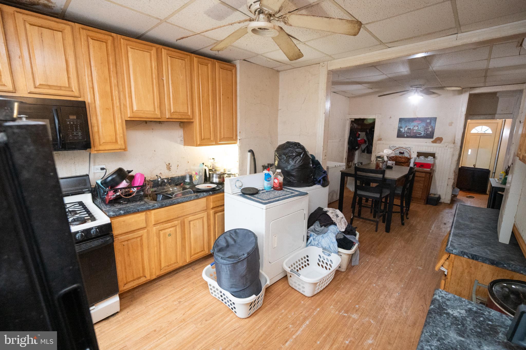 WASHINGTON VILLAGE - Residential