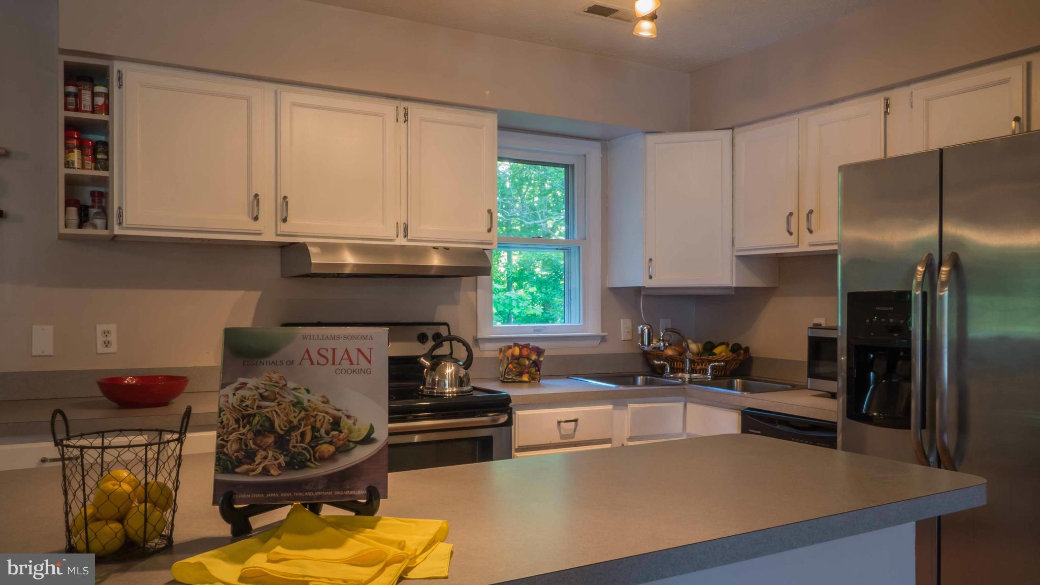 OLD BAYSIDE - Residential