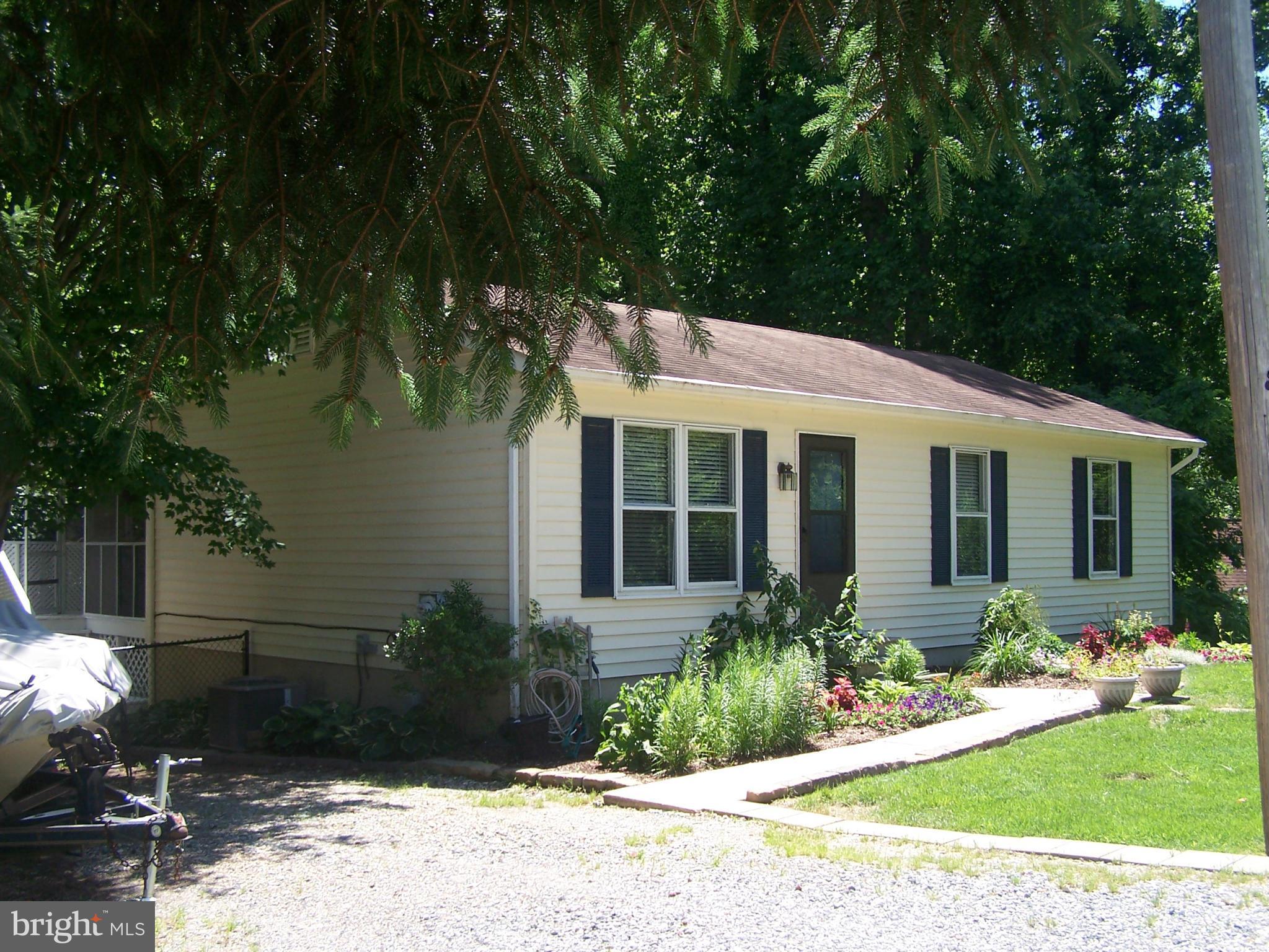 OLD BAYSIDE - Residential