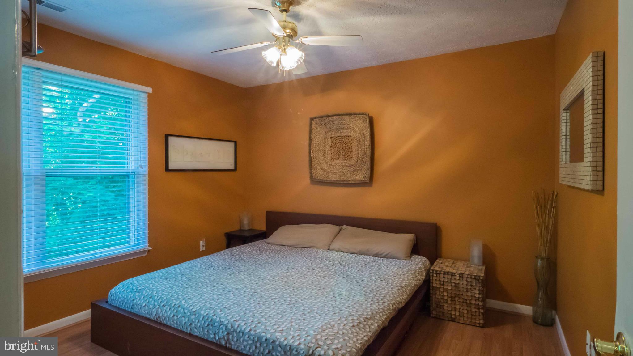 OLD BAYSIDE - Residential