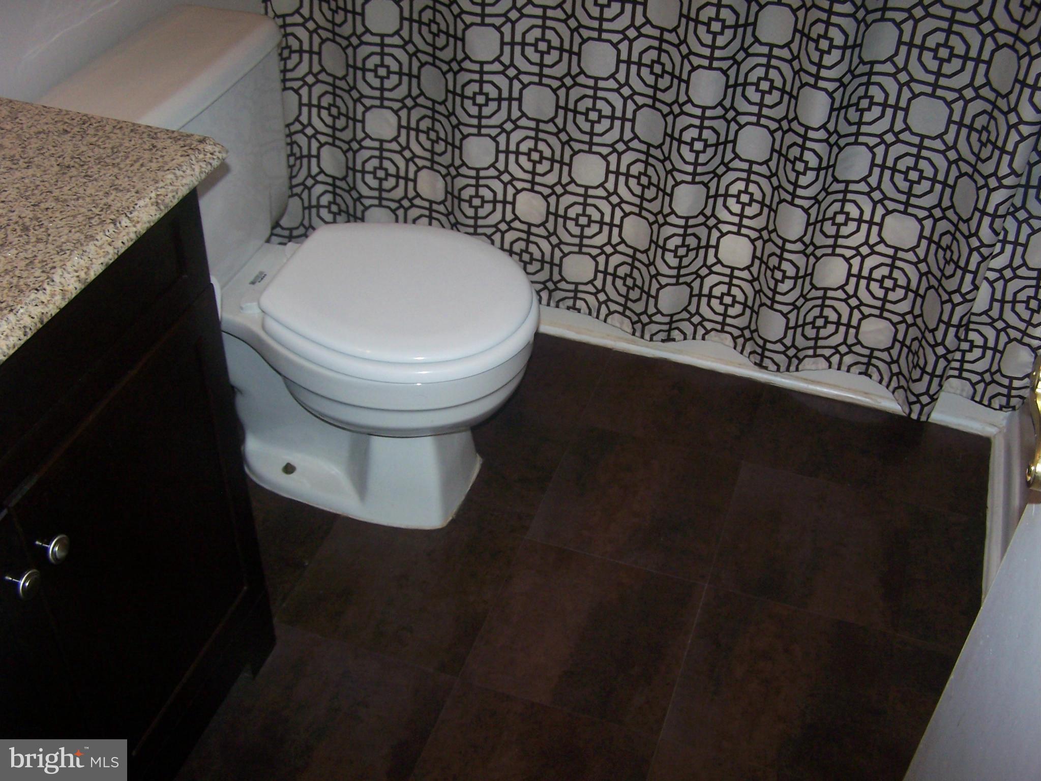 OLD BAYSIDE - Residential