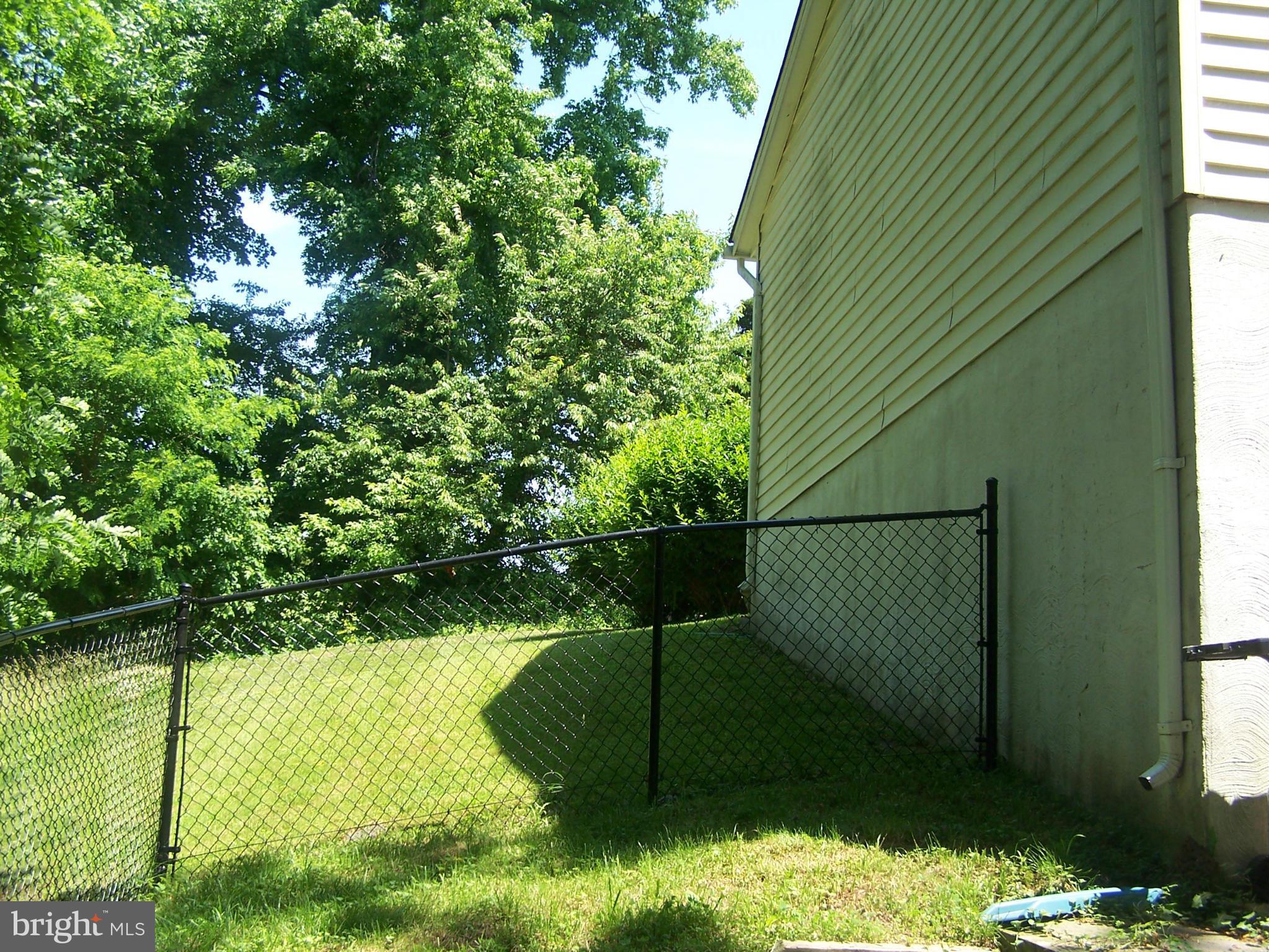 OLD BAYSIDE - Residential