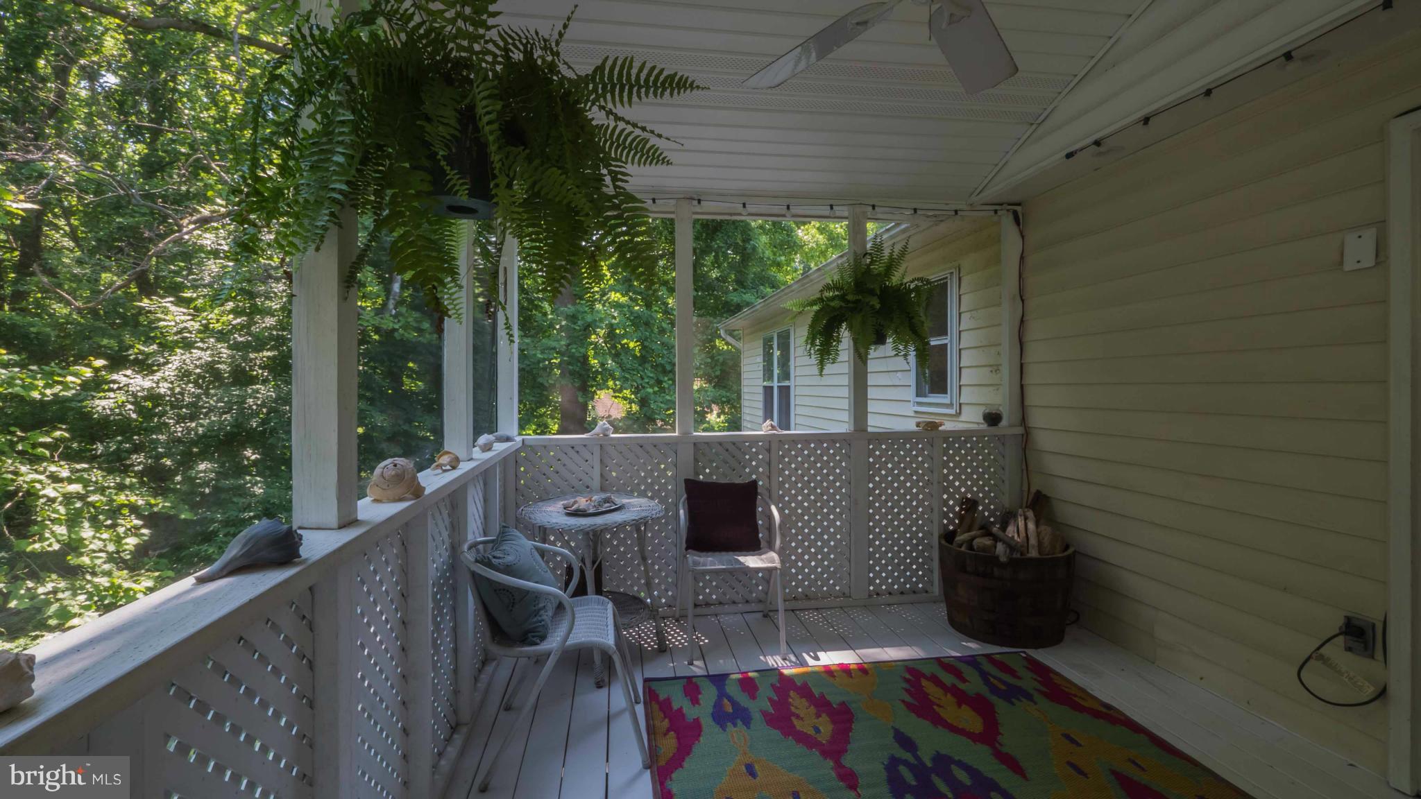 OLD BAYSIDE - Residential