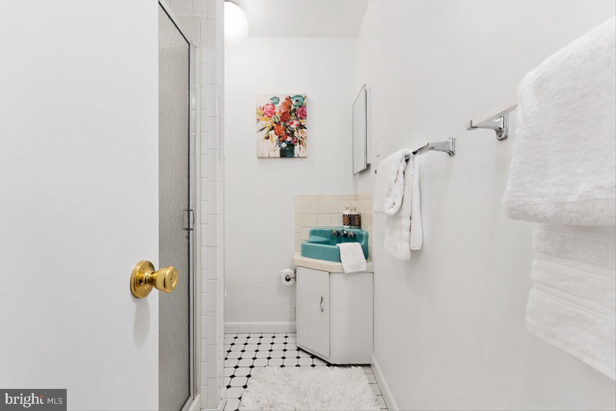 PINES ON THE SEVERN - Residential