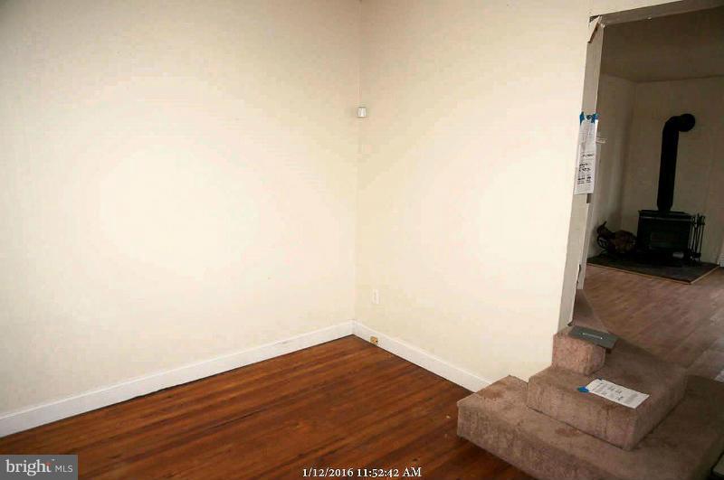 LAURAVILLE HISTORIC DISTRICT - Residential