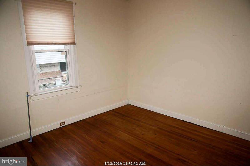 LAURAVILLE HISTORIC DISTRICT - Residential