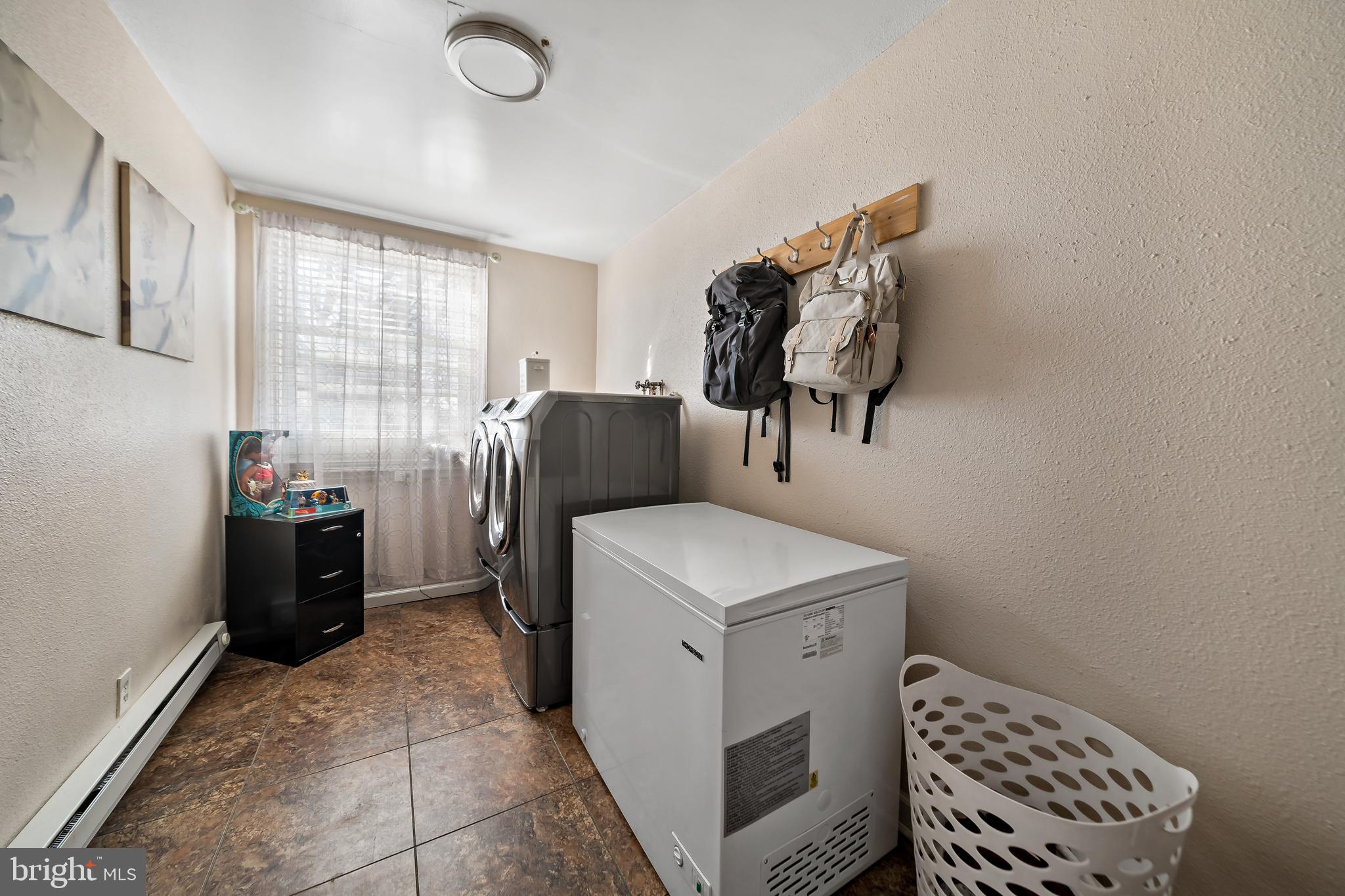 JUNIATA - Residential