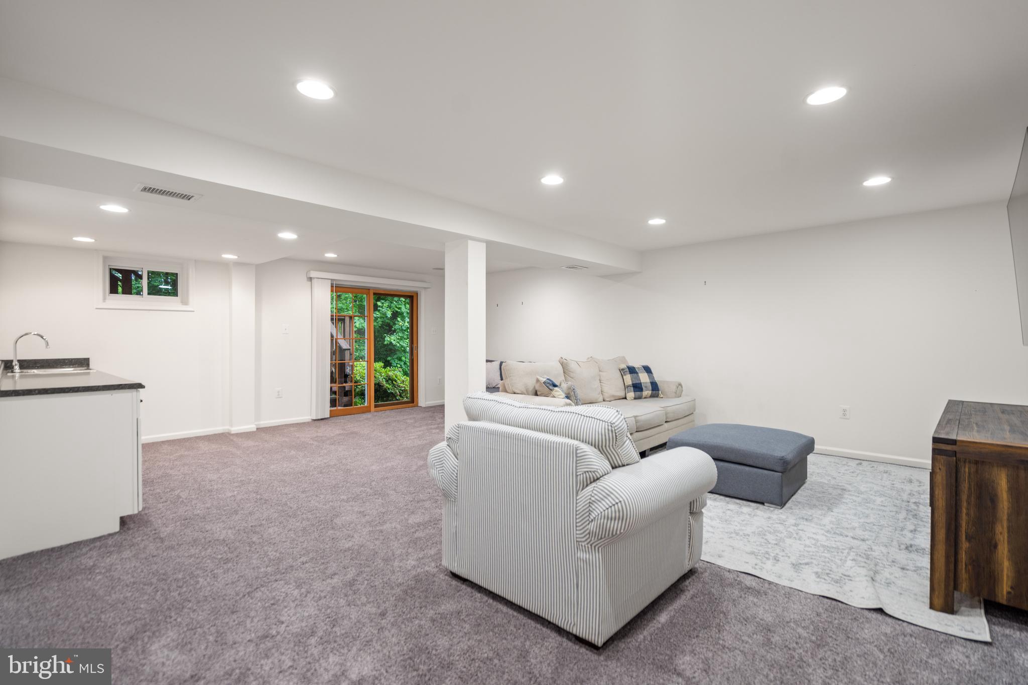 ROLLING VALLEY - Residential