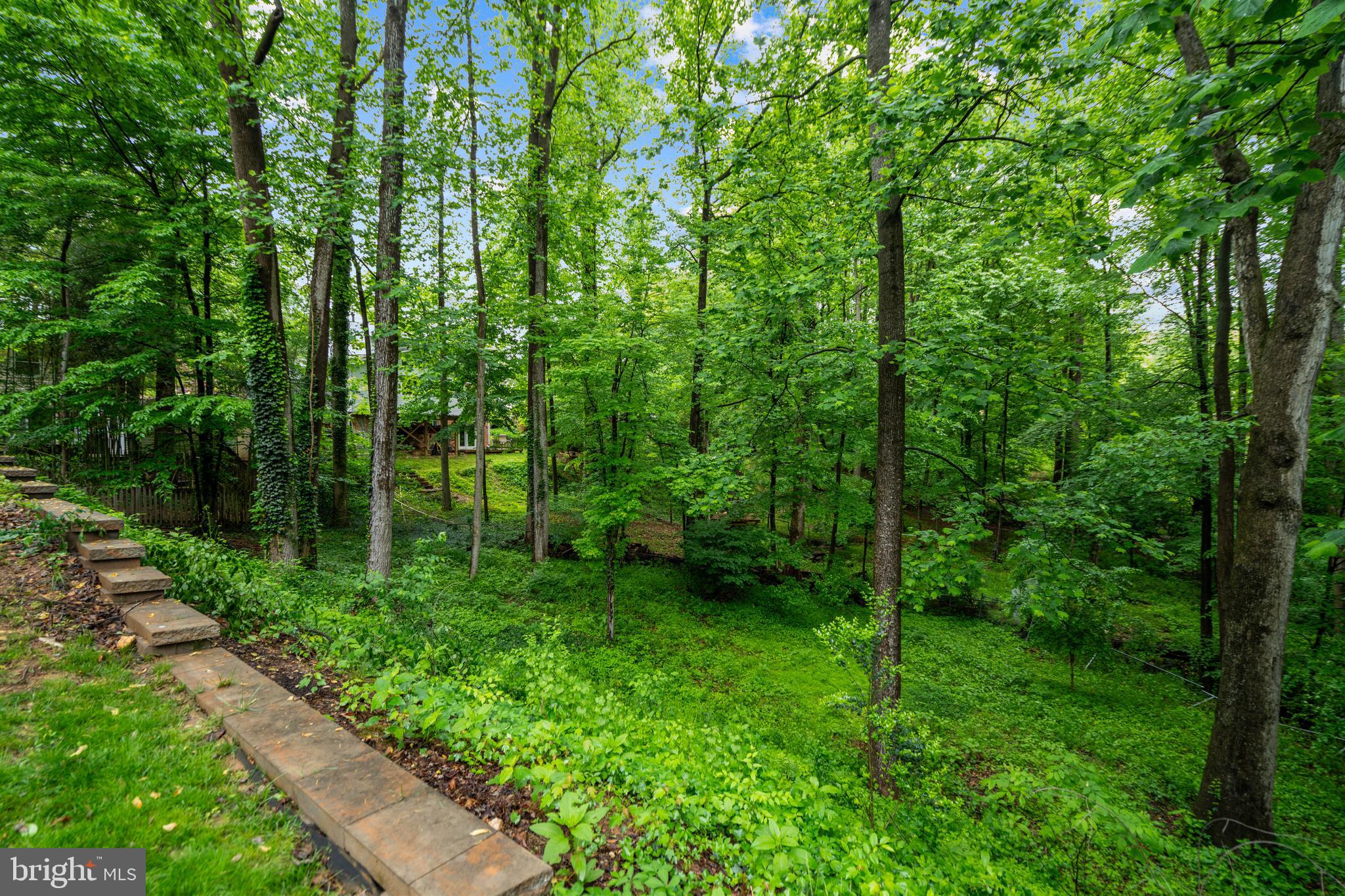 ROLLING VALLEY - Residential