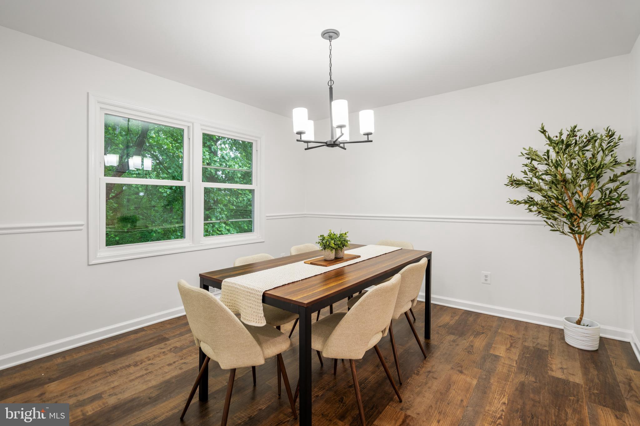 ROLLING VALLEY - Residential