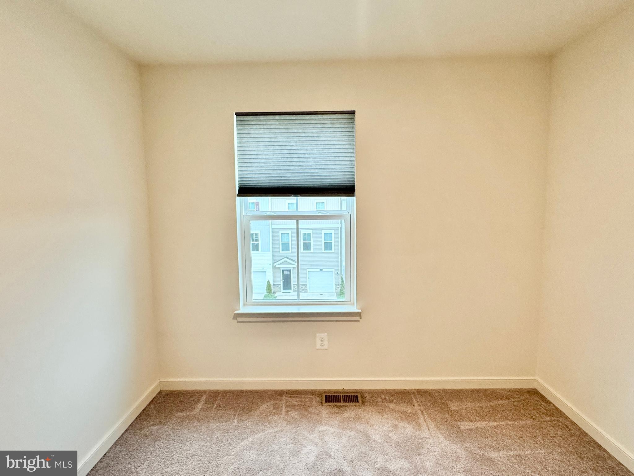 CHERRYVIEW LANDING - Residential Lease