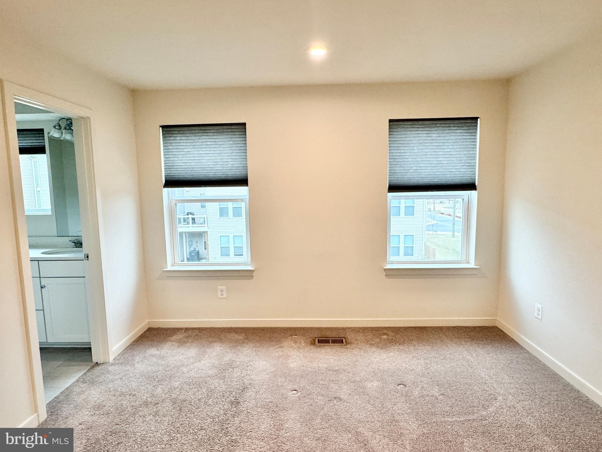 CHERRYVIEW LANDING - Residential Lease