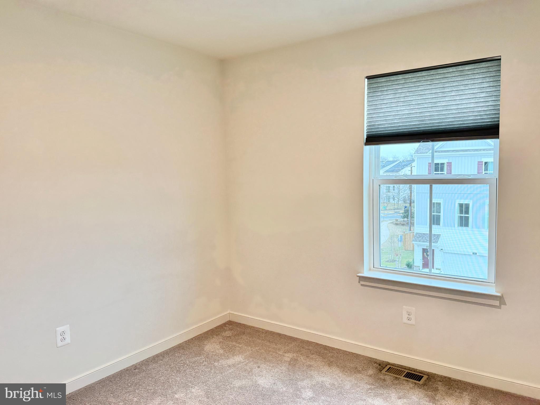 CHERRYVIEW LANDING - Residential Lease