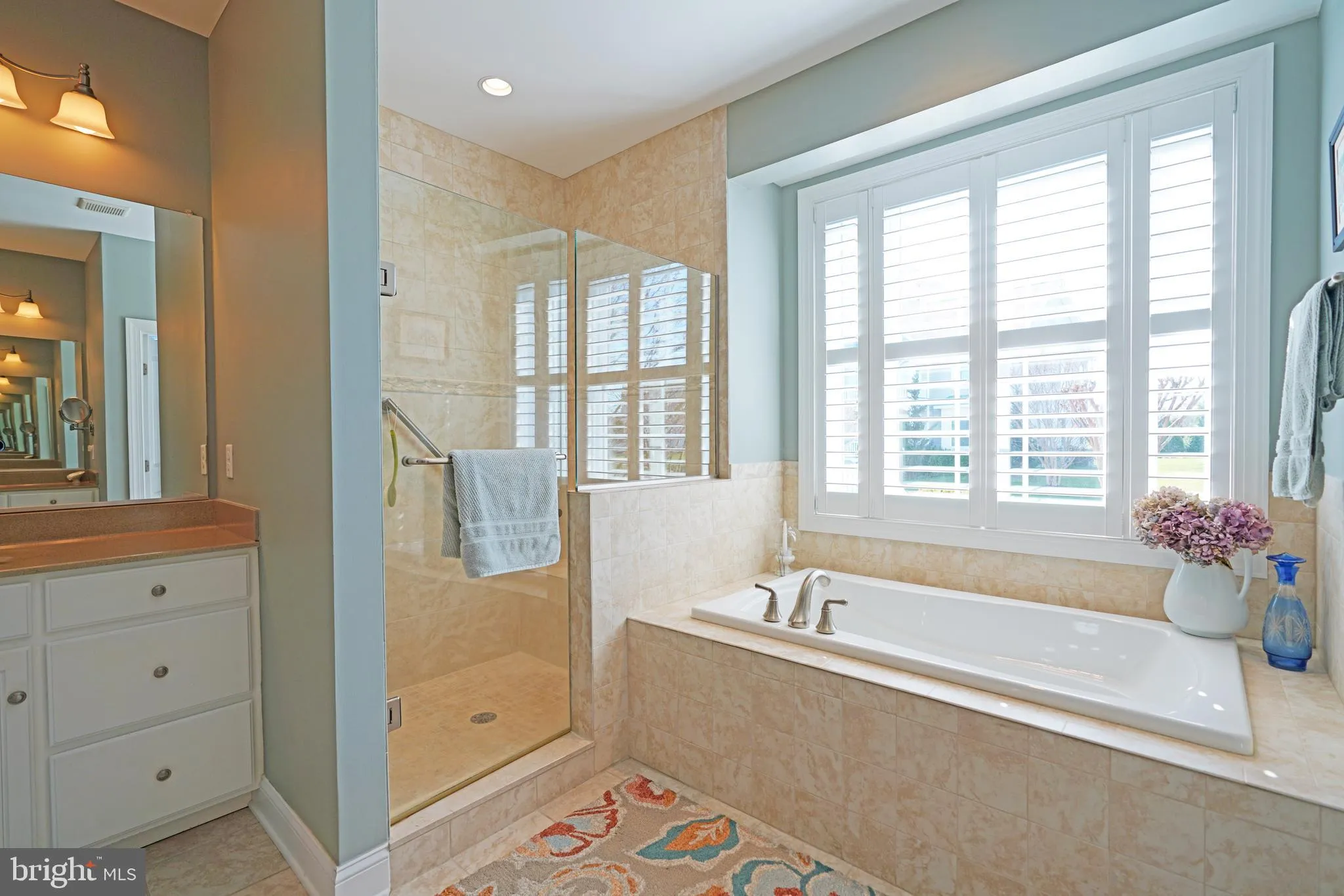 Lewes, Delaware 19958, United States, 5 Bedrooms Bedrooms, ,4 BathroomsBathrooms,Residential,Contingent,104853