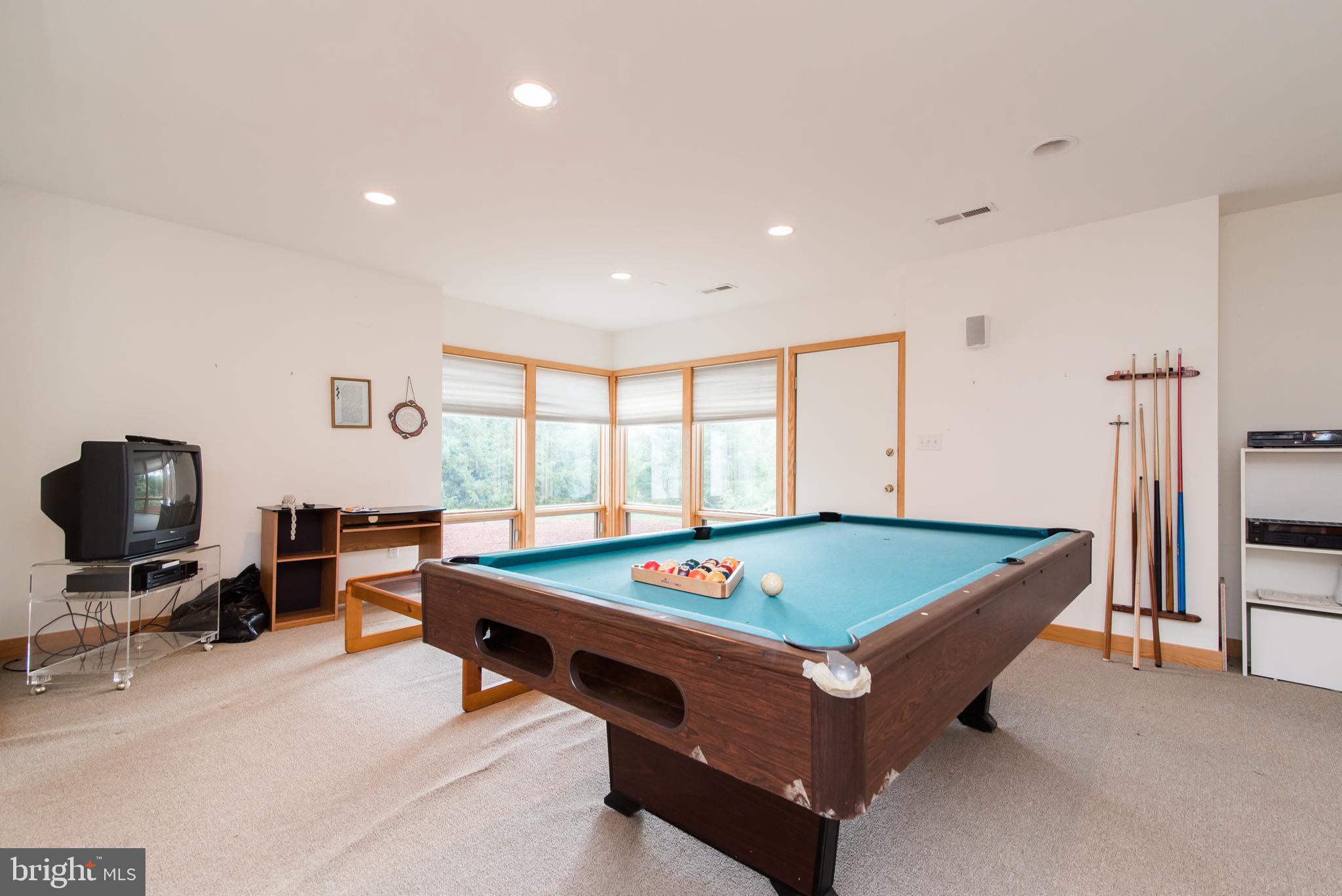 FERNBANK - Residential