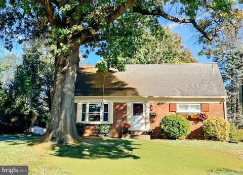 5965 LEEBEL ROAD EAST PETERSBURG PA 17520