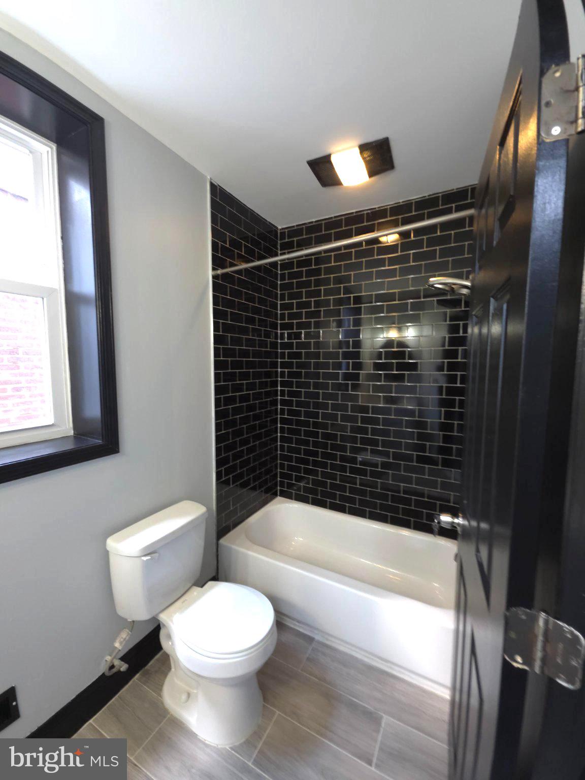 FRANKFORD - Residential