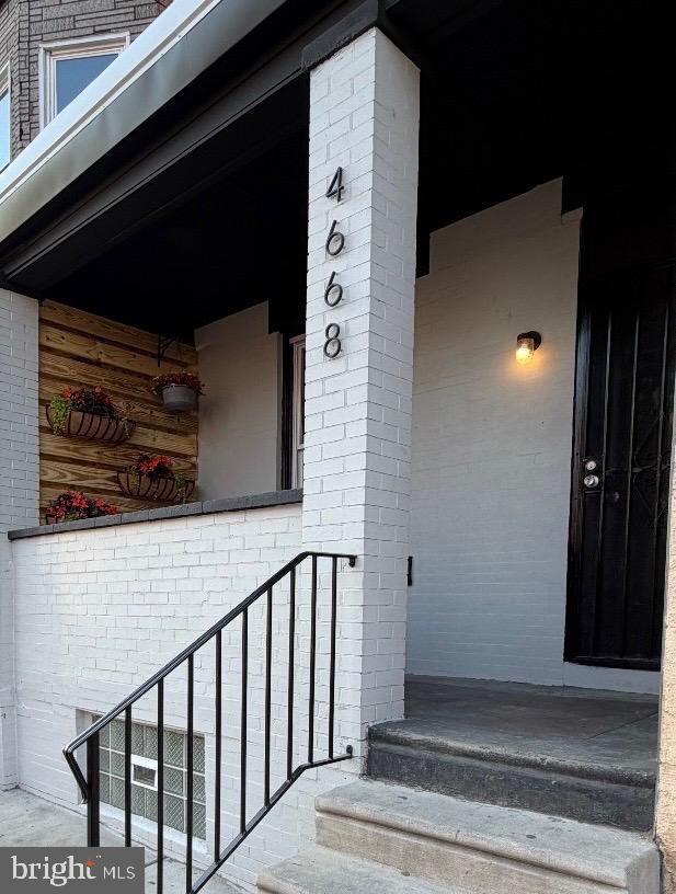 4668 JAMES STREET