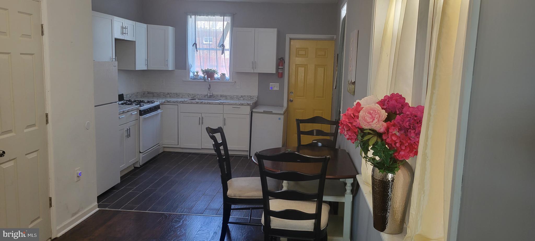 COLDSTREAM HOMESTEAD MONTEBELLO HISTORIC DISTRICT - Residential