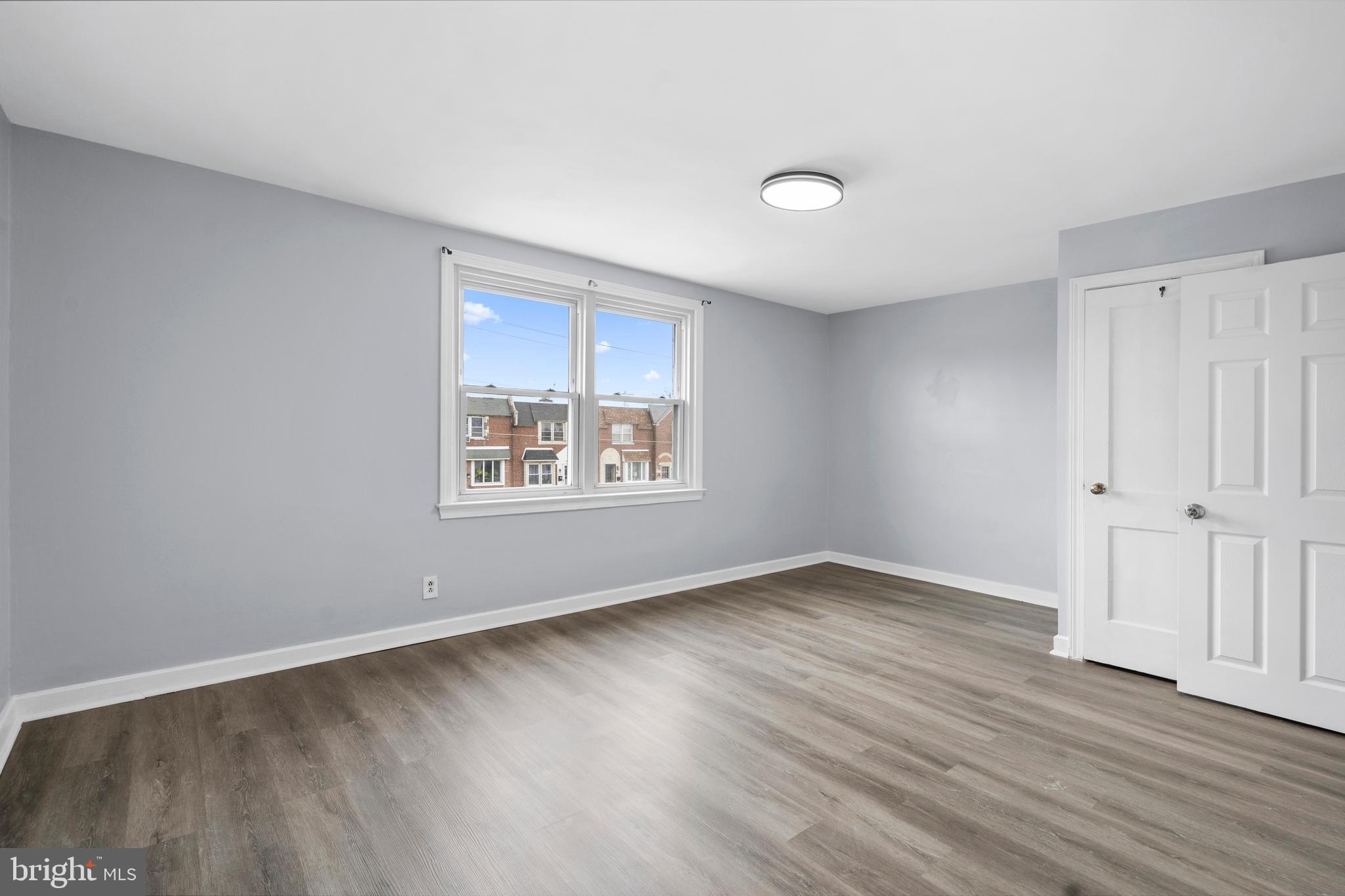 MAYFAIR - Residential