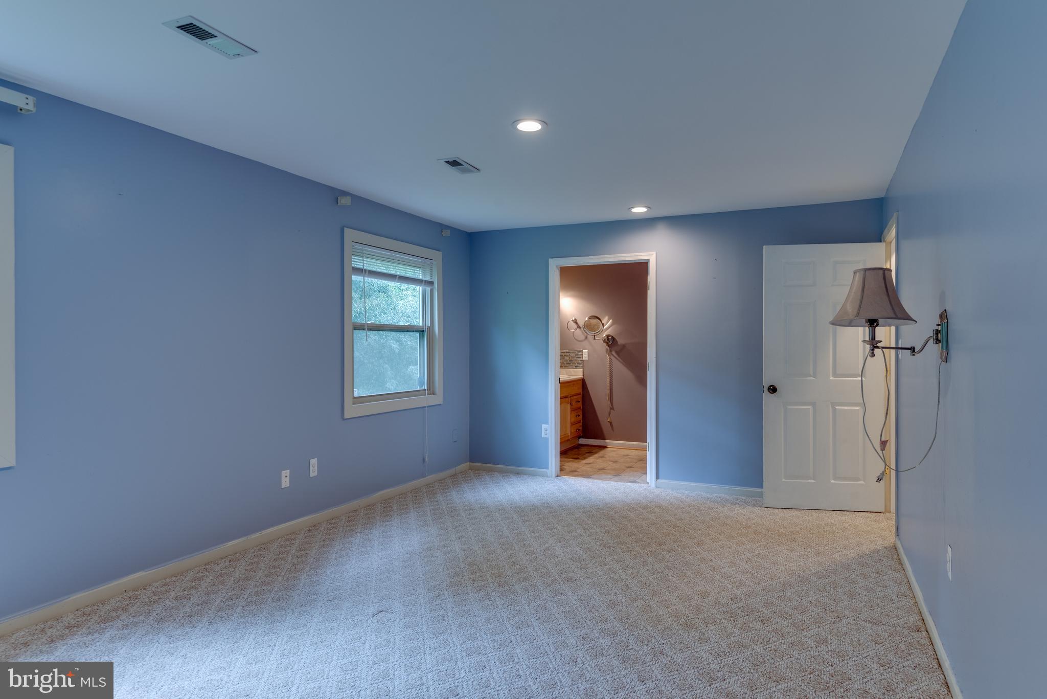 RIVERWOOD FARMS - Residential